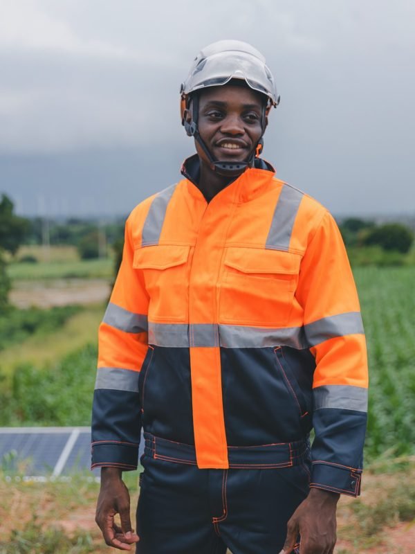engineer-checking-solar-panels-in-agriculture-farm-2026-01-09-00-52-15-utc (1)